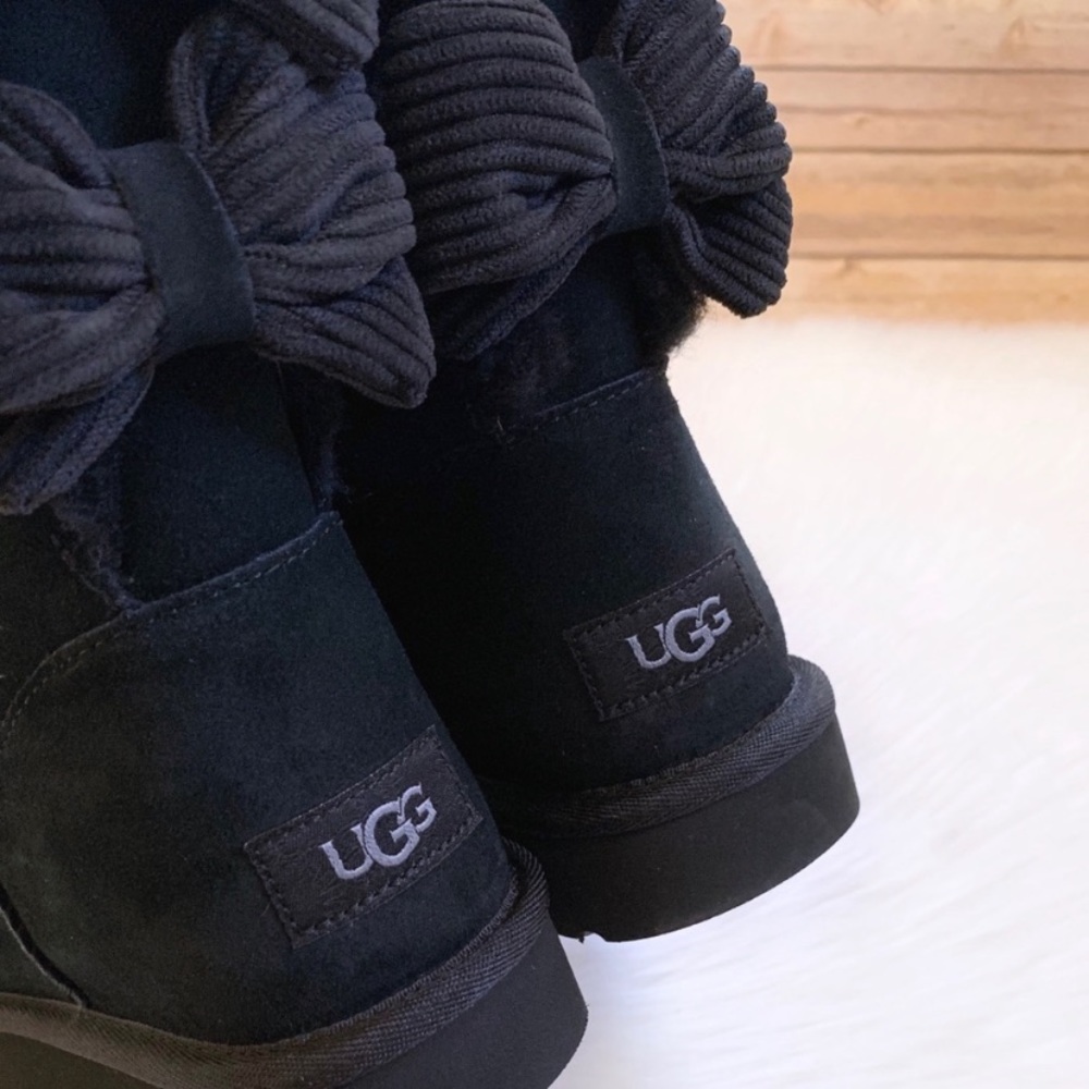 UGG Bailey Corduroy Bow Boots In Black - Picture 3 of 8